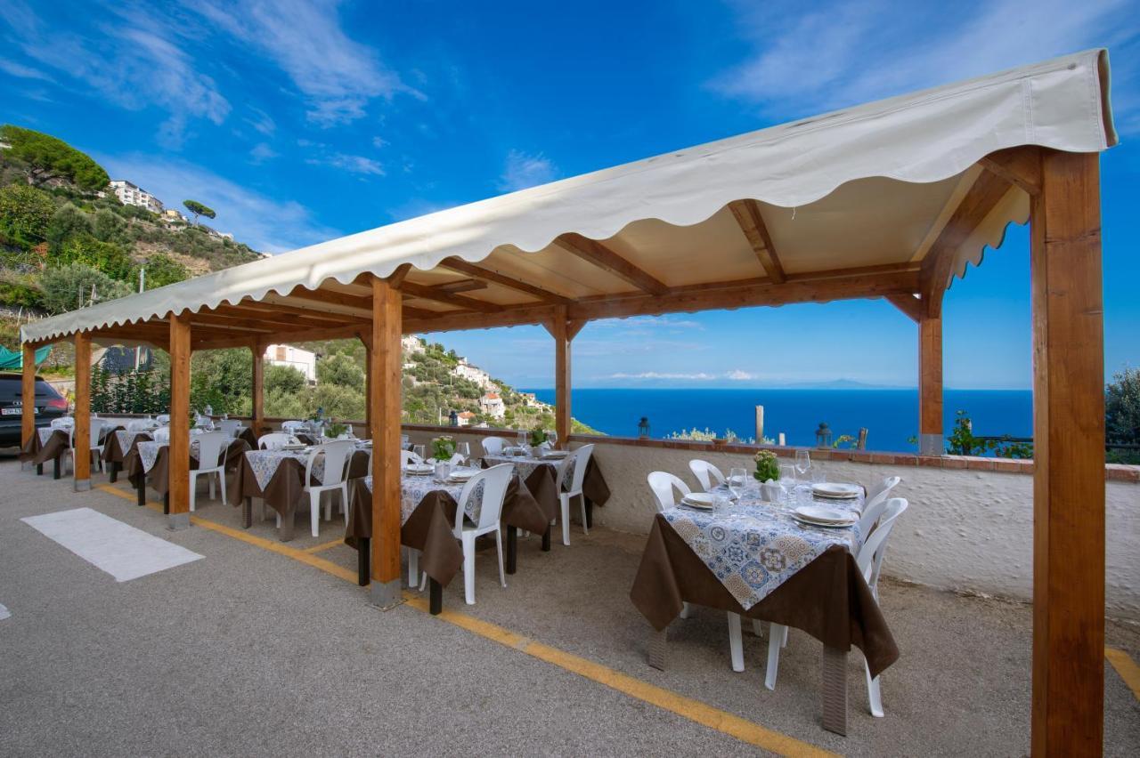 Villamena Furore Exterior photo